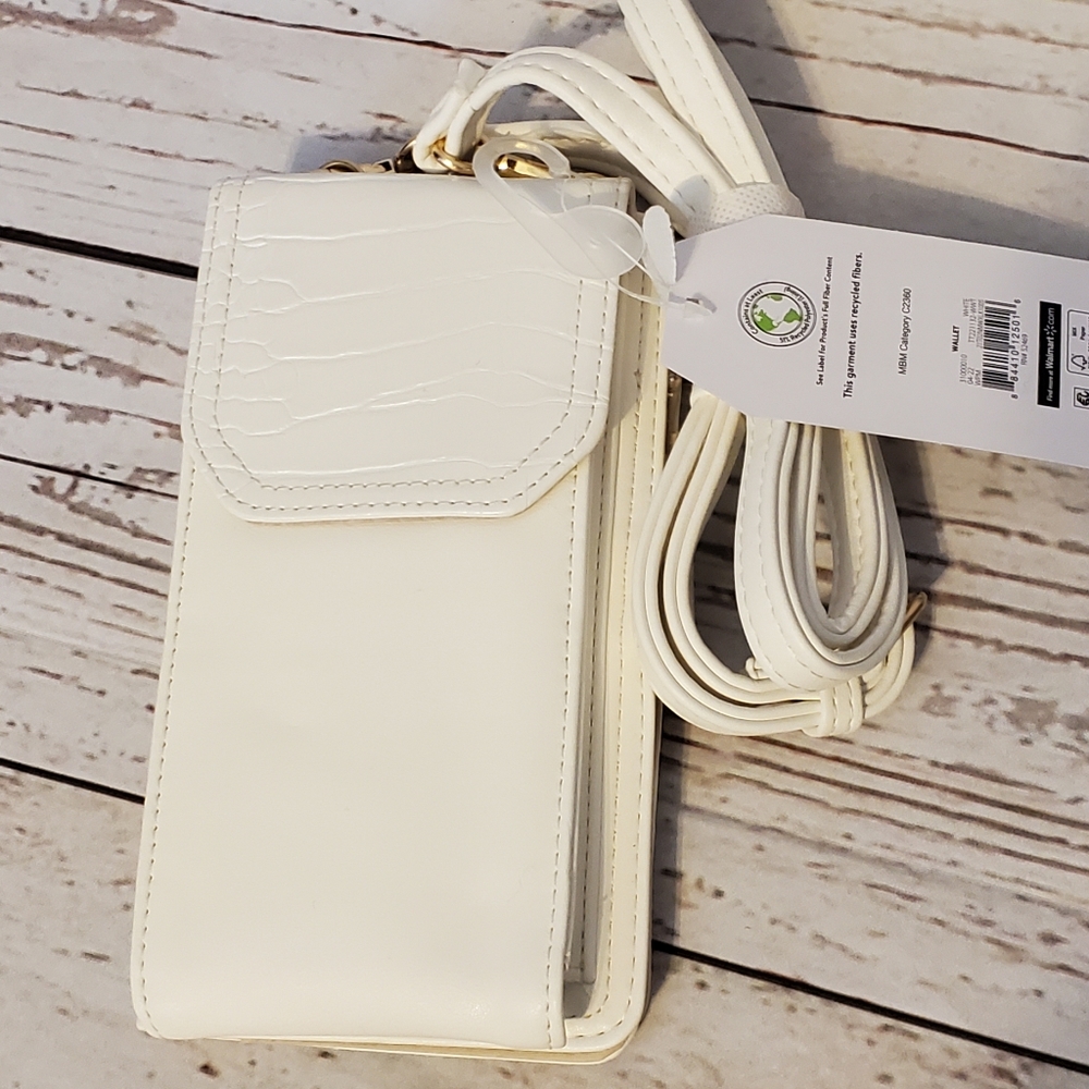 Time and Tru women's recycled materials wallet with crossbody strap white